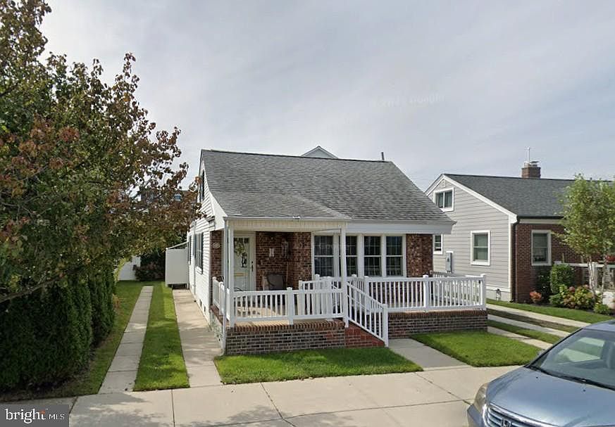 210 N Nassau Ave, Margate, NJ