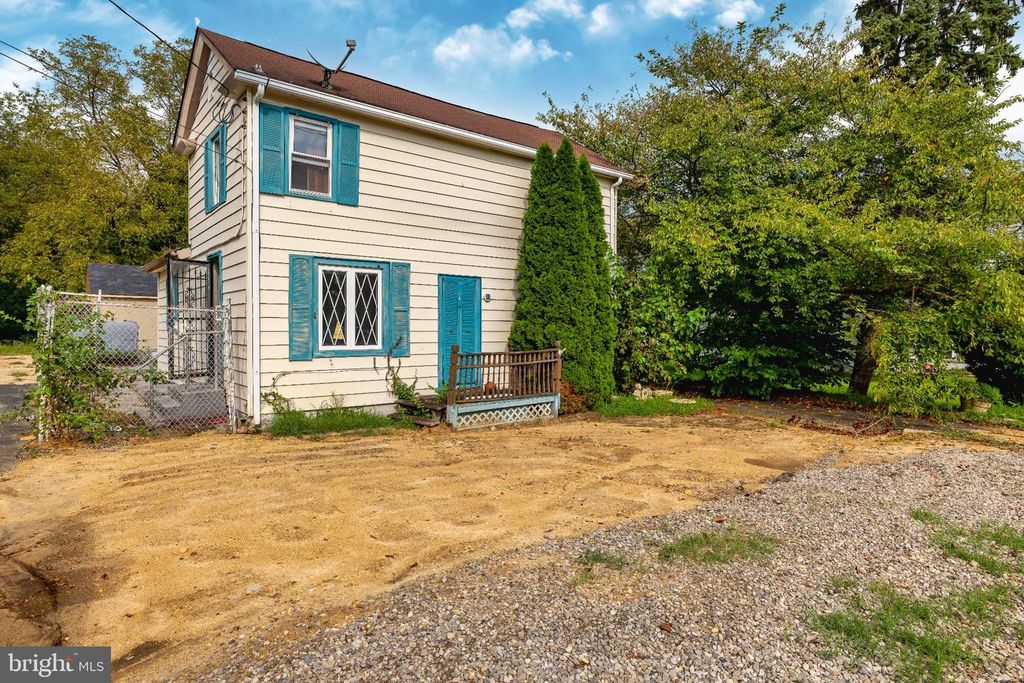 759 Main St, Sewell, NJ