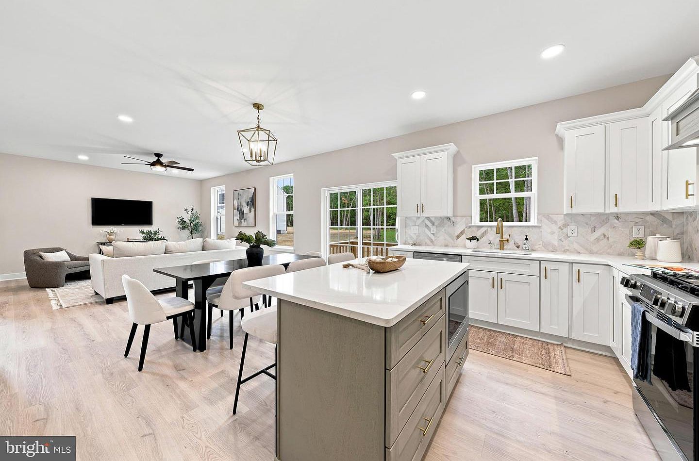 108 Blue Anchor Rd, Sicklerville, NJ photo 19