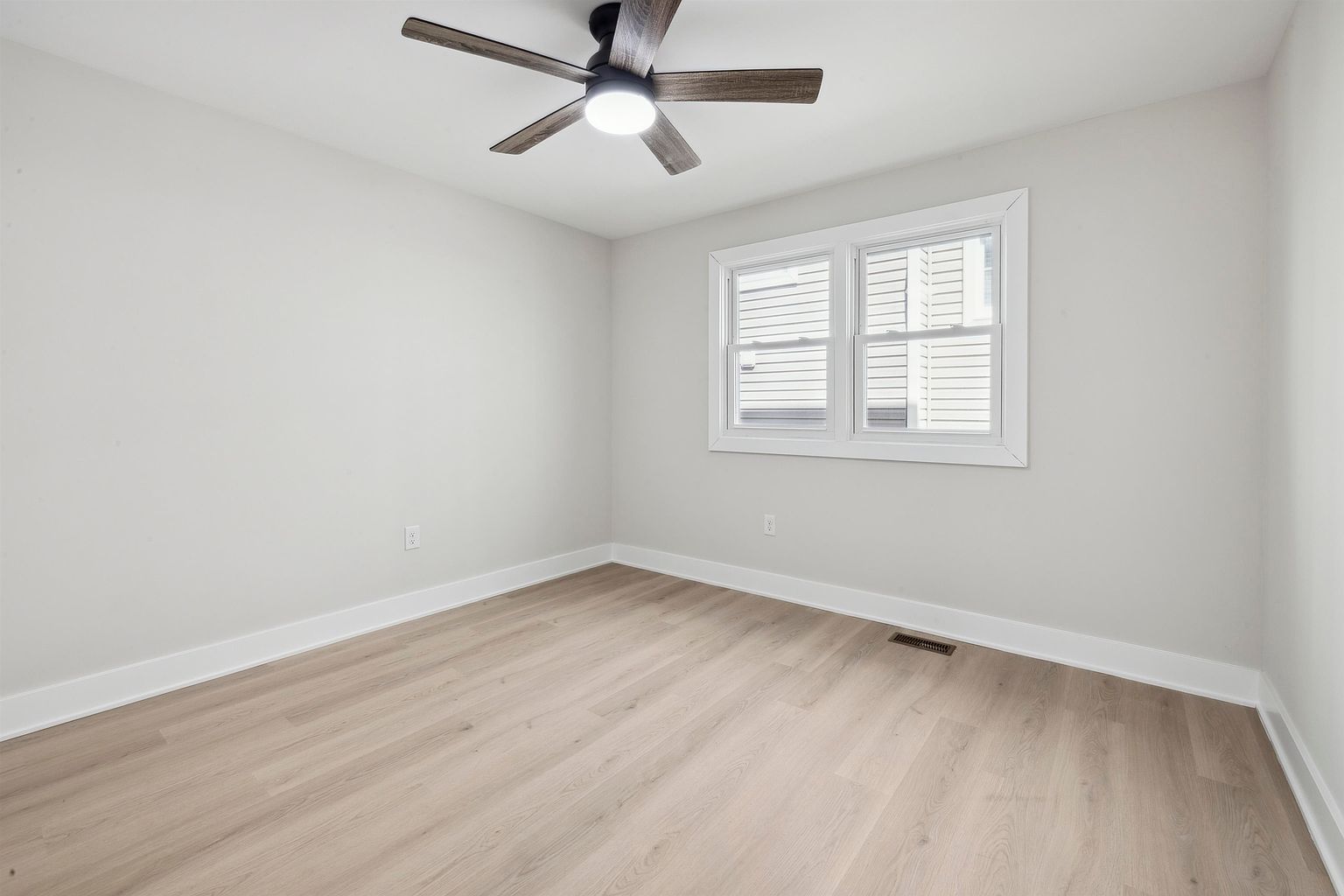 1744 Wesley Ave Apt #1, Ocean City, NJ photo 11