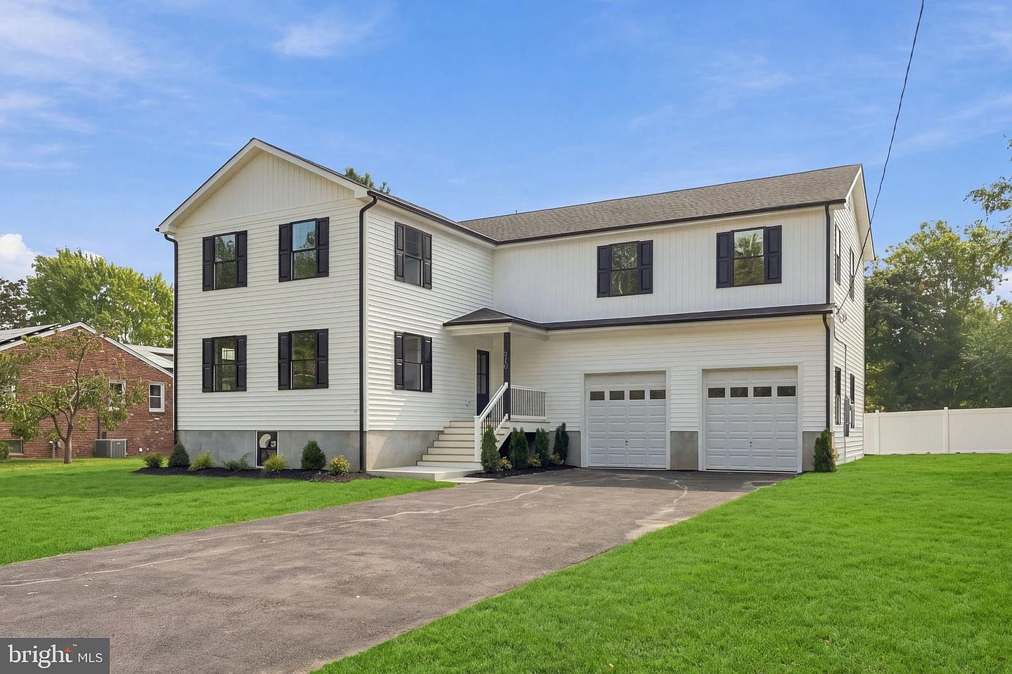 2230 Dayton Ave, Atco, NJ photo 2
