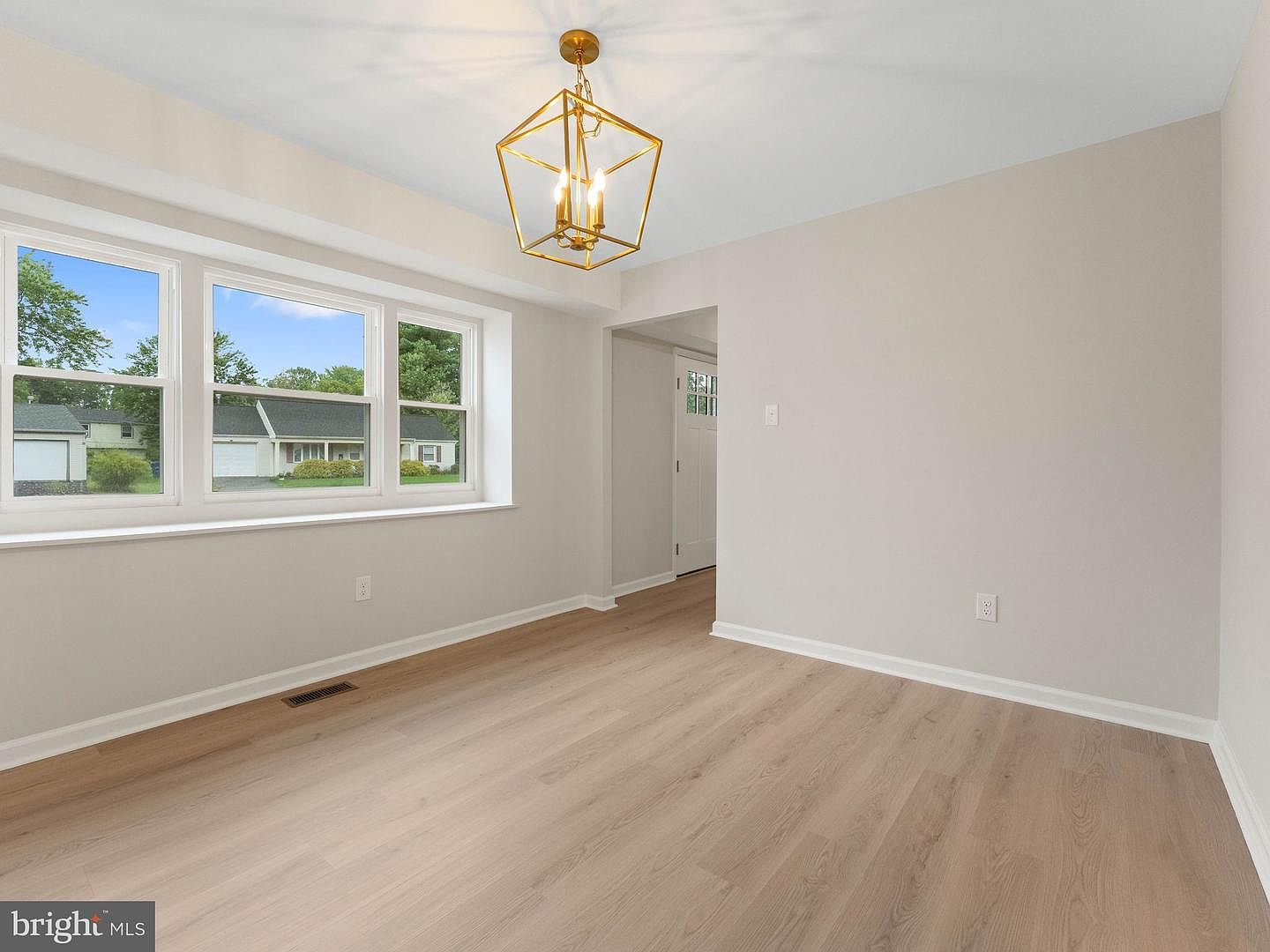 25 Eagen Ln, Willingboro, NJ photo 11