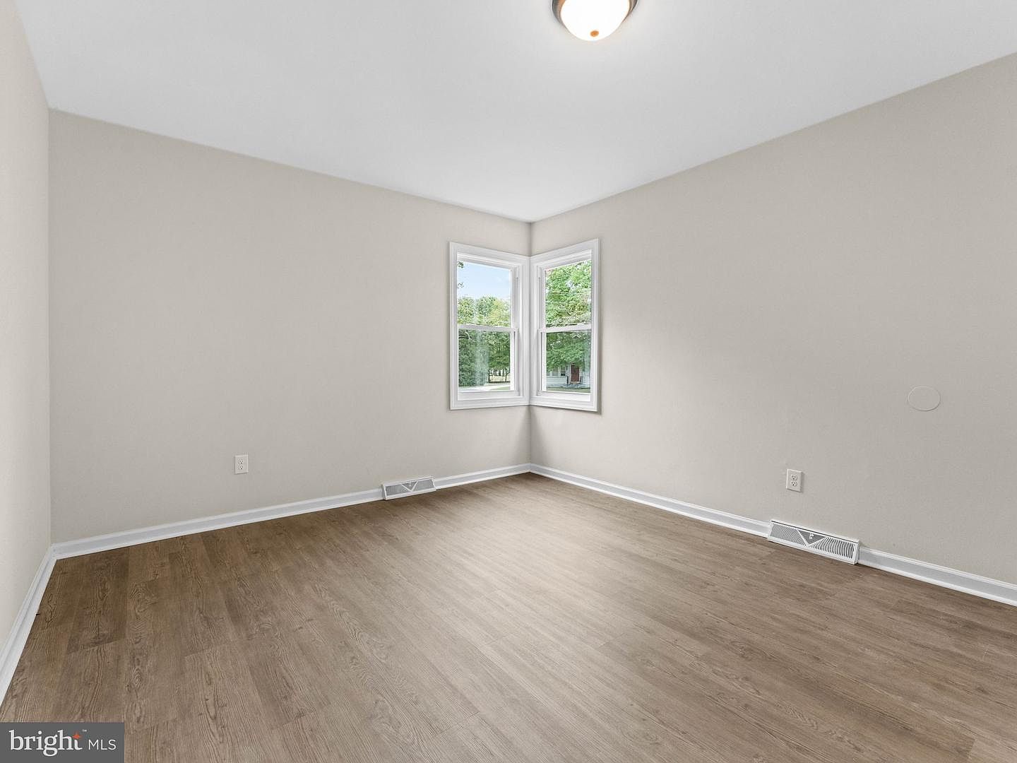 30 Oak Ln, Lindenwold, NJ photo 7