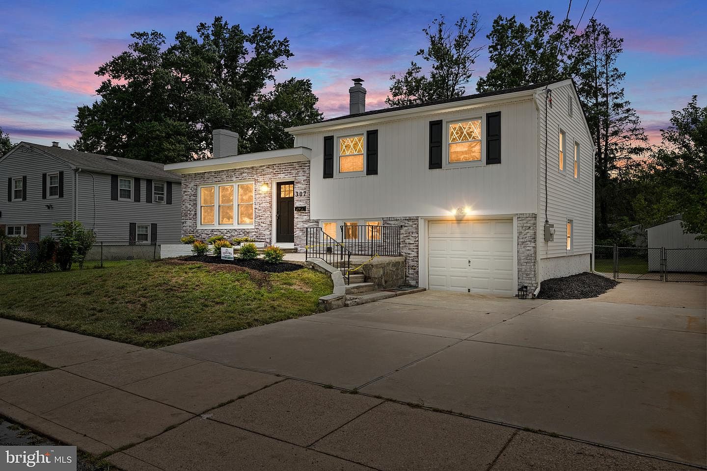 307 Gloucester Ave, Somerdale, NJ photo 2