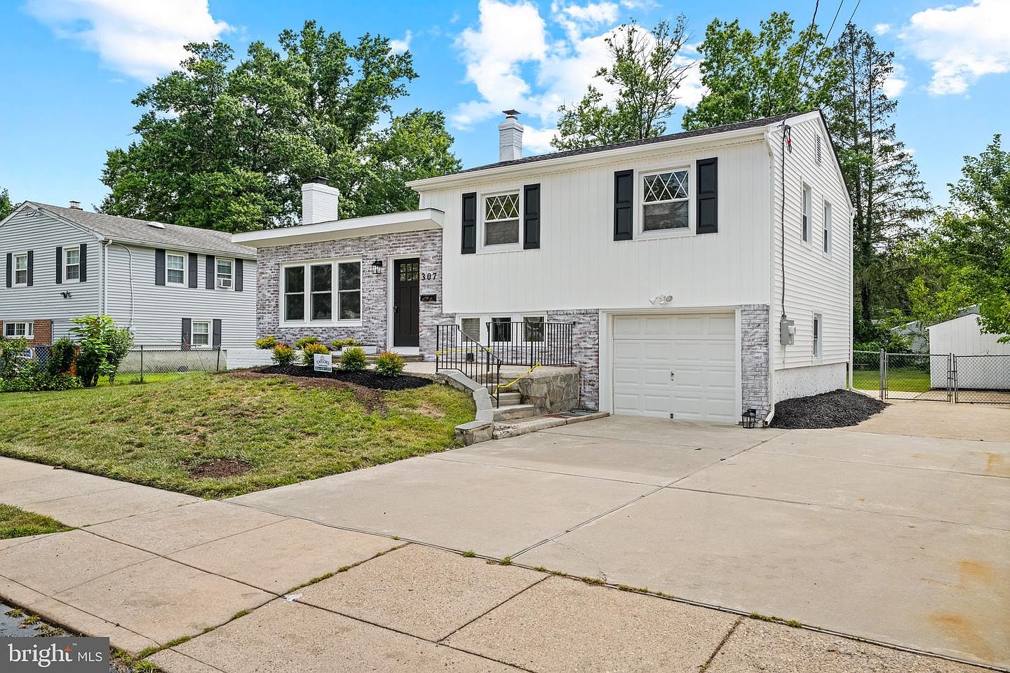 307 Gloucester Ave, Somerdale, NJ photo 3