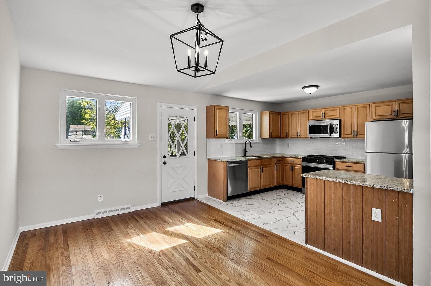 356 Washington Ave, West Berlin, NJ photo 10