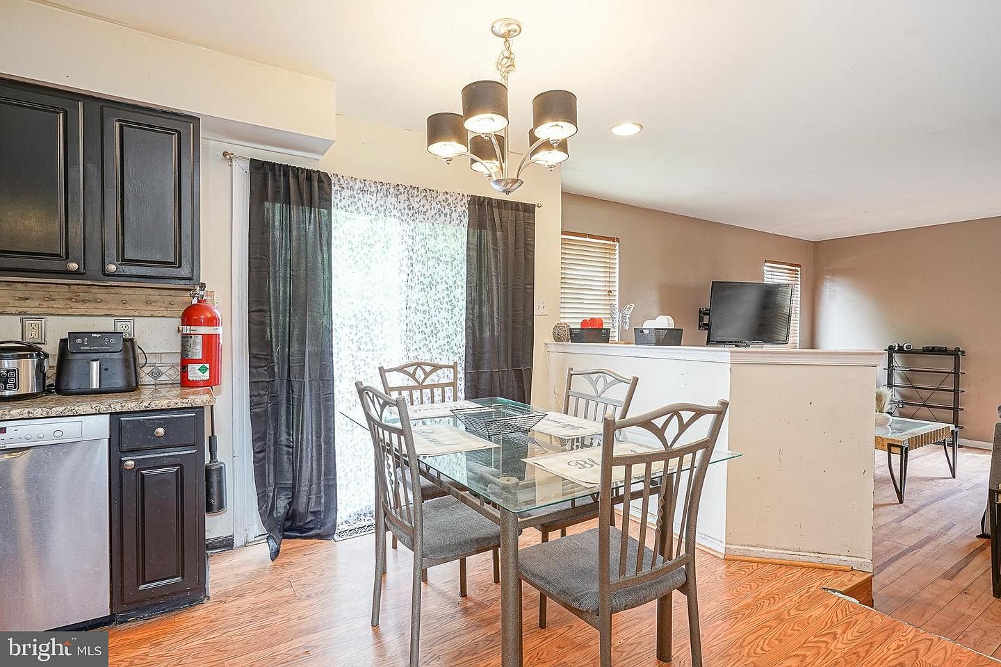 427 Moore Blvd, Clayton, NJ photo 10
