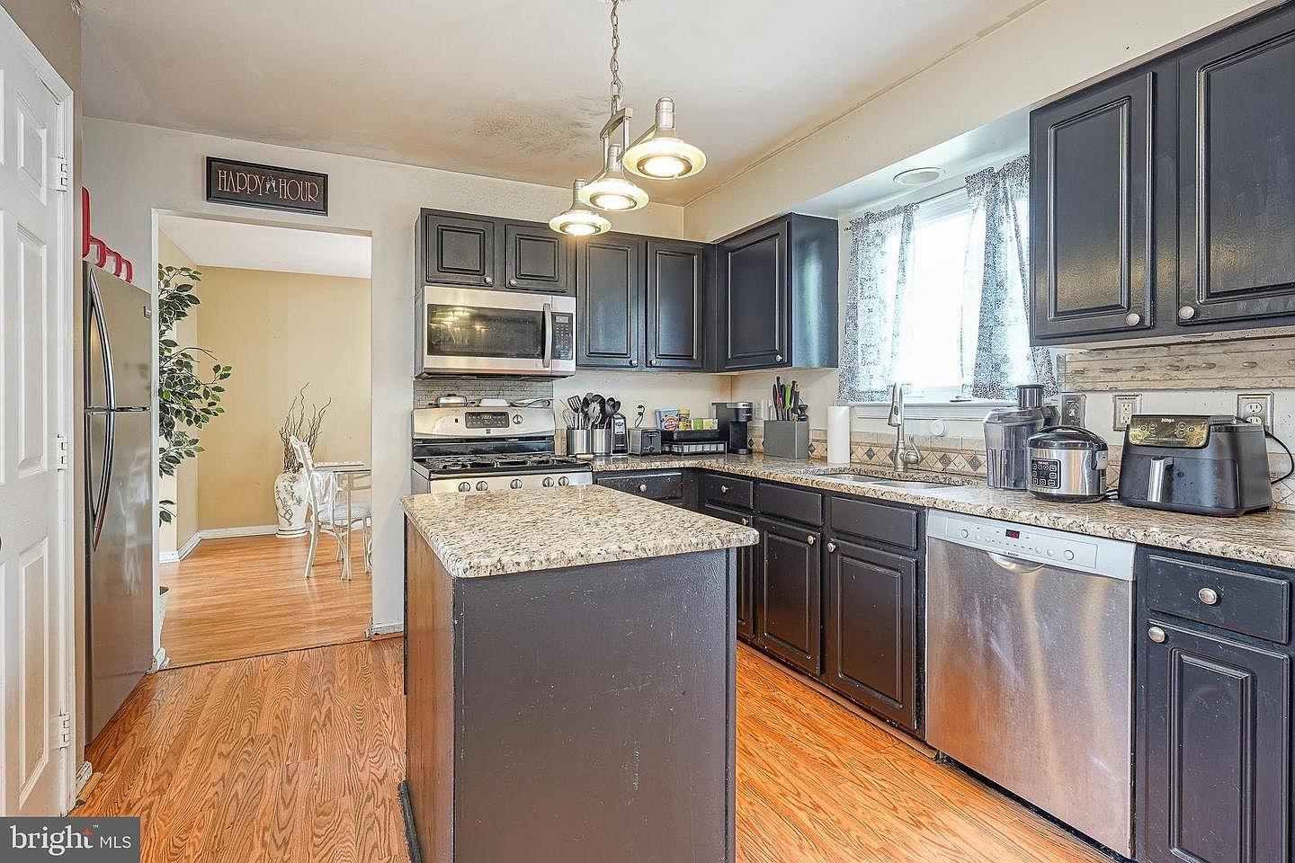 427 Moore Blvd, Clayton, NJ photo 12