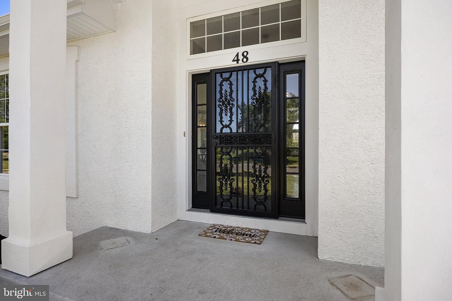 48 Parry Dr, Hainesport photo 3